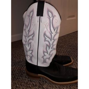 Justin Cowgirl Boot
